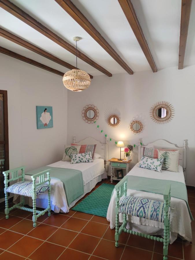 Masia De San Juan Casa Numero 1 En Castillo Con Piscina Y Aire Acondicionado Сегорбе Екстериор снимка